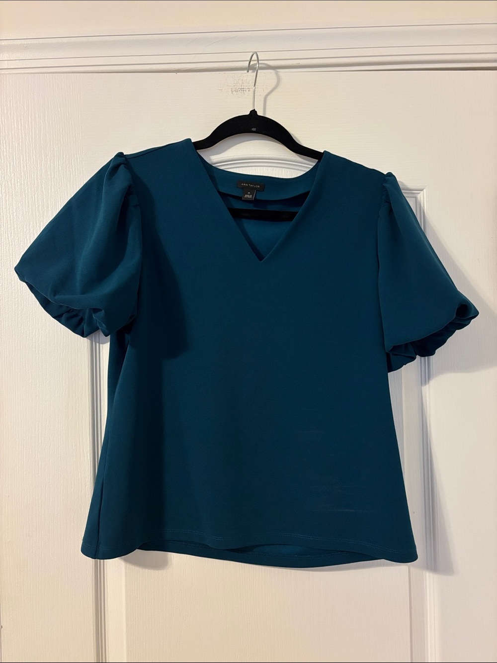 Ann Taylor Teal V-Neck Puff Sleeve Blouse